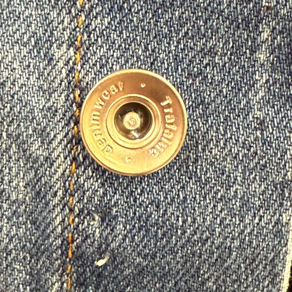 Zara Trafaluc Denimwear Size L Distressed Jean Jacket Blogger Favorite Classic - Picture 6 of 7